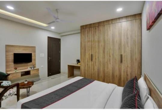 Vibe Hotel โนอิดา ภายนอก รูปภาพ