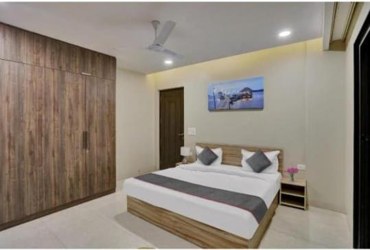 Vibe Hotel โนอิดา ภายนอก รูปภาพ